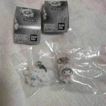 산리오 메지루시 액세서리 포근포근 스노우 베어 쿠로미 시나몬