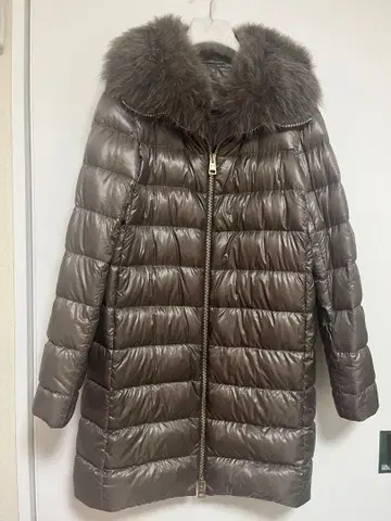 HERNO 헬노 브라운 퍼 포함 다운 자켓 미착용 새상품