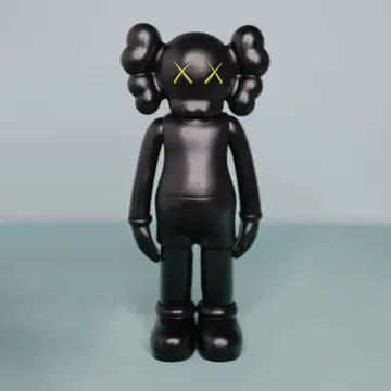 KAWS 블랙 캐릭터형 피규어 약 25cm