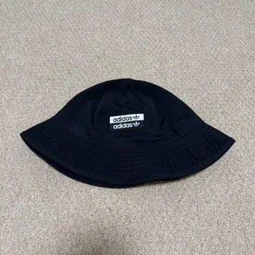 adidas 아디다스 버킷햇