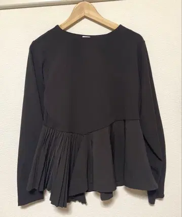 OPAQUE.CLIP 아시메 디자인 블라우스