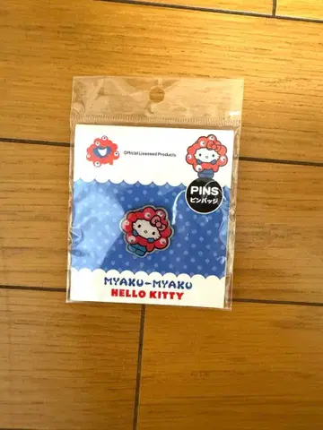 [미개봉 새상품] 헬로키티 미야쿠미야쿠 핀 배지