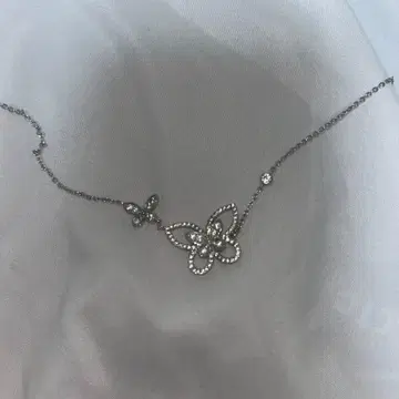 Butterfly 목걸이