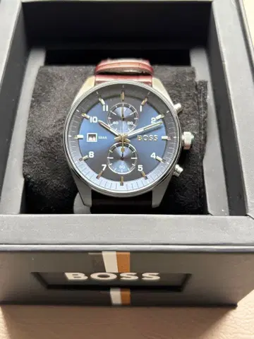 휴고보스 쿼츠 크로노그래프 손목시계 새상품급