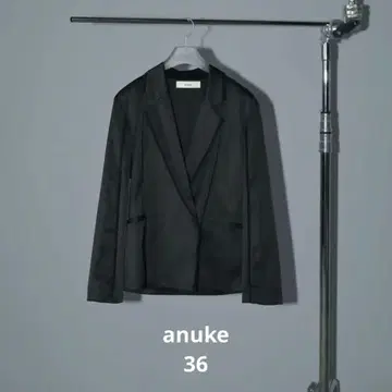 anuke 새틴 슬릿 재킷 블랙 36