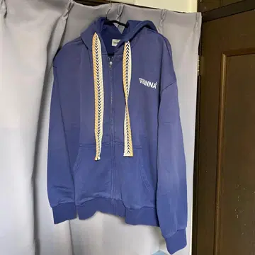 와나 [WANNA] 지퍼 후디 'Fatlace' Zip Hoodie]