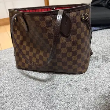 다미에 패턴 브라운 토트백