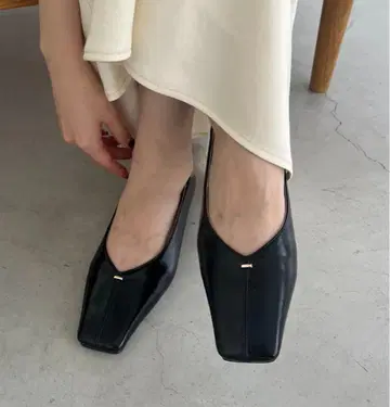 [ 새상품 ] 23.5cm 플랫슈즈