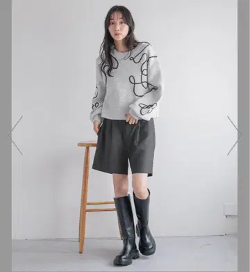 로리즈팜 [ 자수 풀오버 LS ]