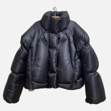 entire studios 다운 M