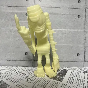 로킹 제리 빈 소프트 비닐 축광 피규어