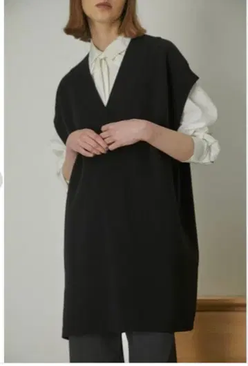 RIM.ARK 오버사이즈 니트 탑