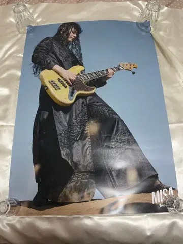 BAND-MAID MISA B2 포스터