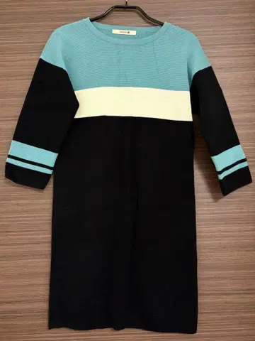 미사용 새상품 BACCA 니트 원피스