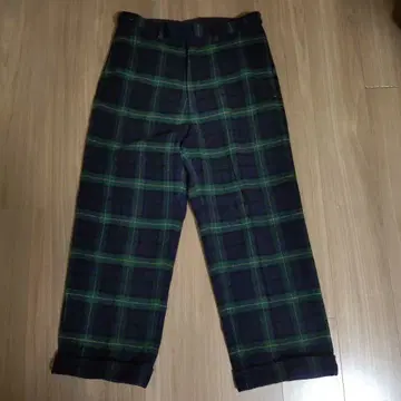 BEAMS PLUS 타탄 체크 슬랙스