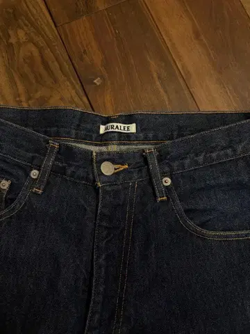 오라리 AURALEE 데님 하드 트위스트 와이드 팬츠 32inch