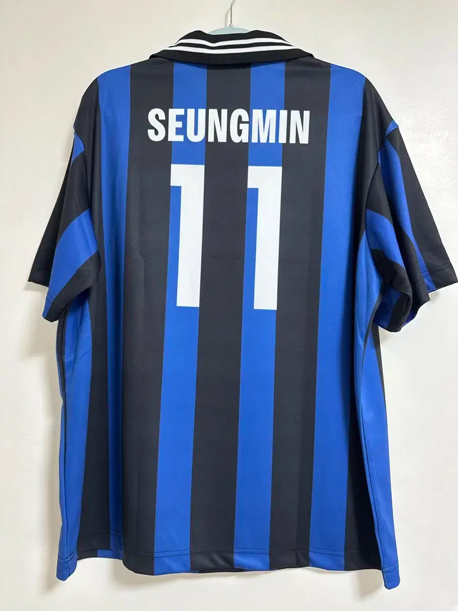 No listings, lowest price) SKZ Seungmin Karma Uniform Clothes T-shirt Soundwave Pop Up MD Goods