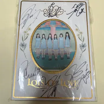 여자친구 사인 포함 1st 앨범 LOTS OF LOVE