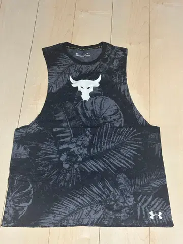 Under Armour 탱크탑