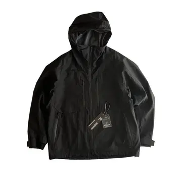 White Mountaineering BLK MOUNTAIN PARKA