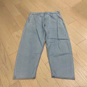 라이트 블루 와이드 레그 데님 팬츠