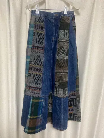 TITICACA(티티카카) 패치워크 데님 롱 스커트 M