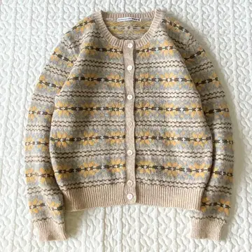 마드모아젤 논논 노르딕 니트 가디건