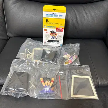 드래곤볼 제일복권 E상 만화 스트럭처 2종 세트