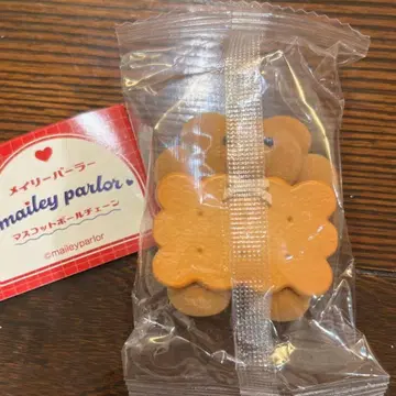 메이리 파라 마스코트 볼체인 버터 샌드 쿠키 가챠가챠
