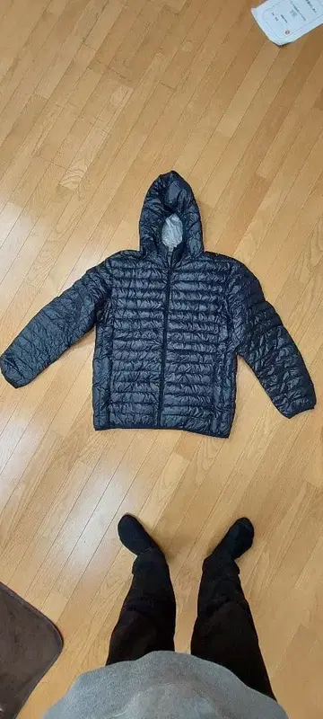 UNIQLO 라이트 다운 블랙 XL