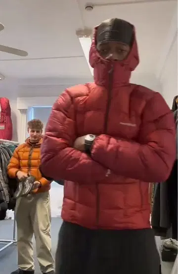 [켄타로우스 착용] 레어 mont-bell 빨간색 스페리오 다운 자켓