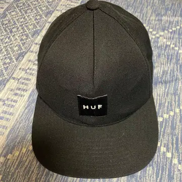 HUF 블랙 캡