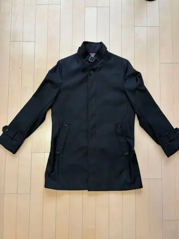 블랙 트렌치코트 스탠드 카라