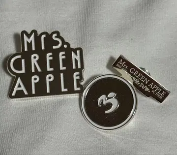 미세스 화이트 라운지 핀 배지 3개 세트