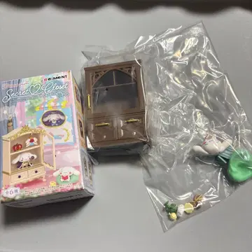 시나모롤 시크릿 옷장 5 북위크