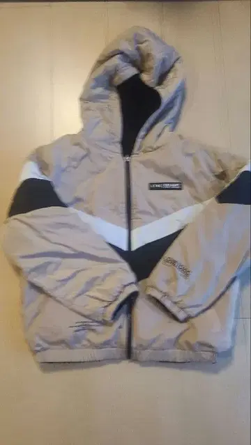 LTxC DELIGHT 후드 부착 자켓 베이지