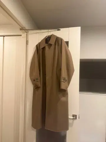 UNITED TOKYO 초발수 슈퍼 140S 스텐카라 코트