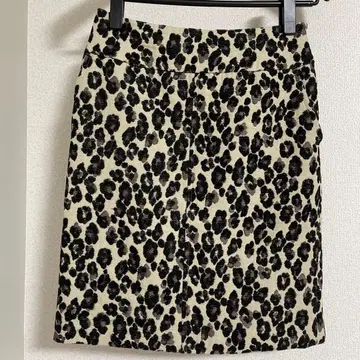 PINKY&DIANNE 레오파드 무늬 타이트 스커트