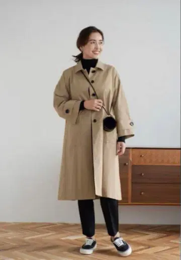 새상품급 ohga 트렌치코트