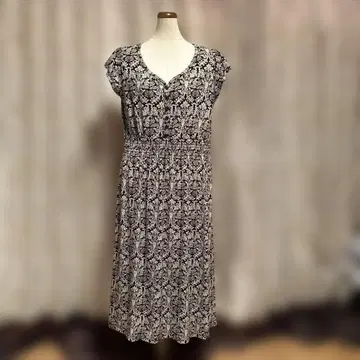 로라 애슐리 플로럴 패턴 롱 기장 원피스