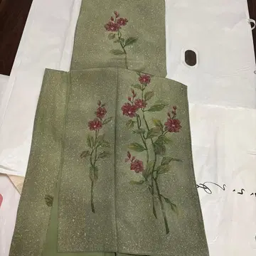 호몬기 연한 녹색 꽃무늬