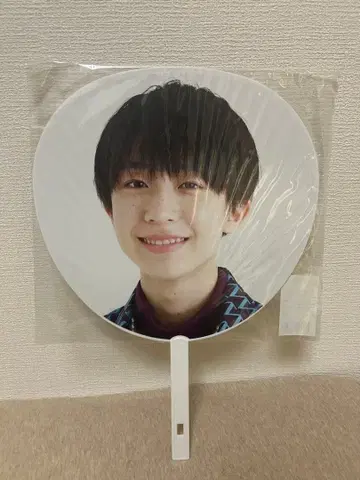 AmBitious 나가오카 렌오 부채