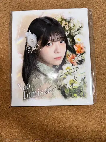 토미나 리나 친필 사인 캔버스 보드