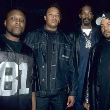 기간 한정 가격 B계 데님 재킷 블루 (XL) 백 자수