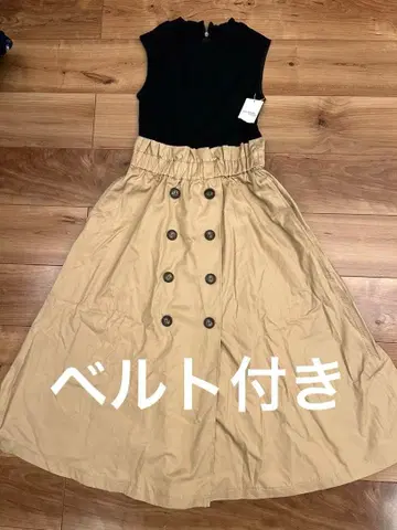 UNIVERVAL MUSE 슬리브리스 원피스