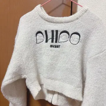 Chico 로고 자카드 자수 돌먼 니트