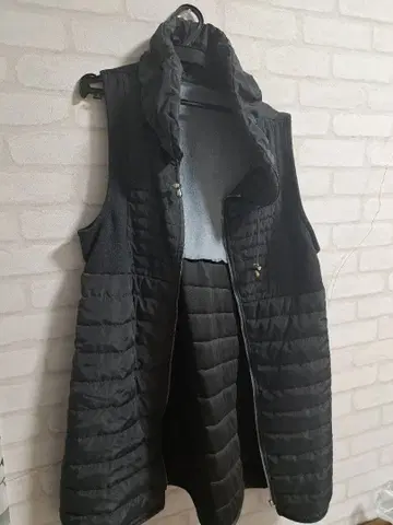 다크 그레이 다운 베스트