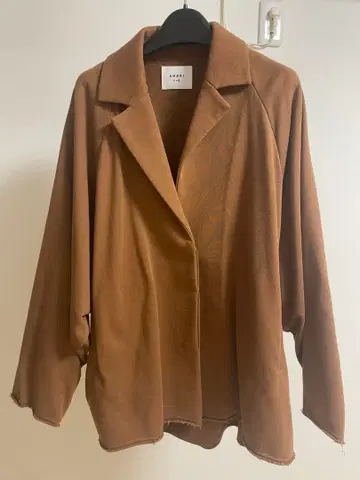 AMERI 브라운 테일러드 자켓