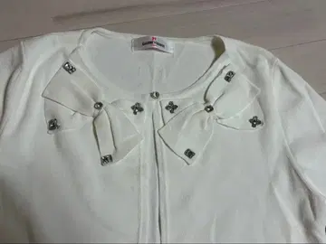 GALLERY VISCONTI 리본 포함 비쥬 장식 긴팔 가디건