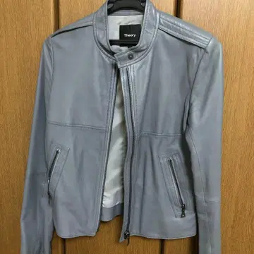 미사용에 가까운 띠어리 theory 그레이 가죽 자켓 집업